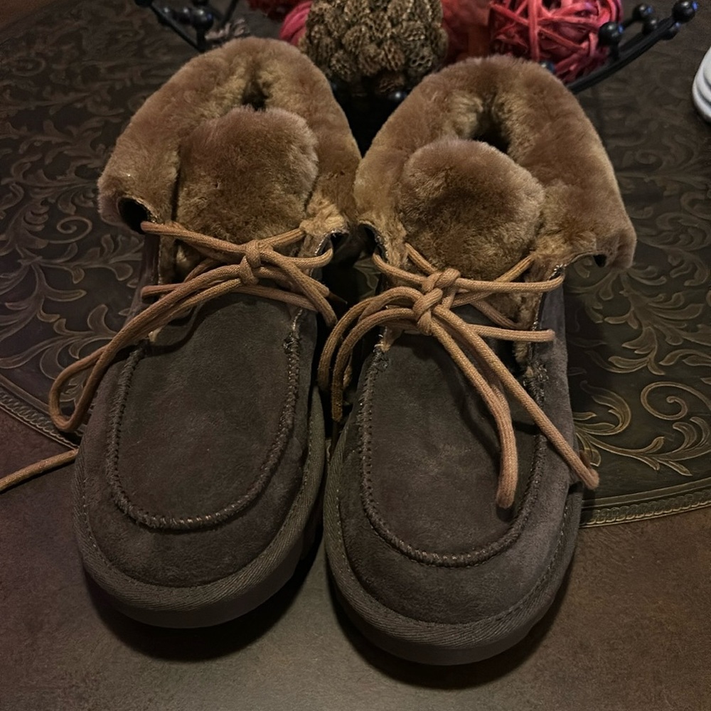 Ugg (New) - image 1